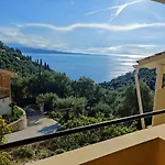Apartment Kaminaki Seaview Katavolos