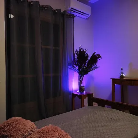 Kaminaki Seaview Apartment *