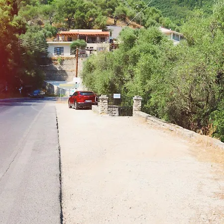 Kaminaki Seaview Apartment