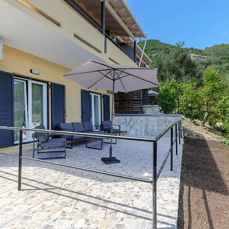 Kaminaki Seaview Apartman Katávolosz