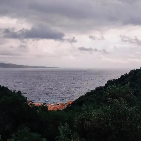 Kaminaki Seaview Lejlighed Katávolos